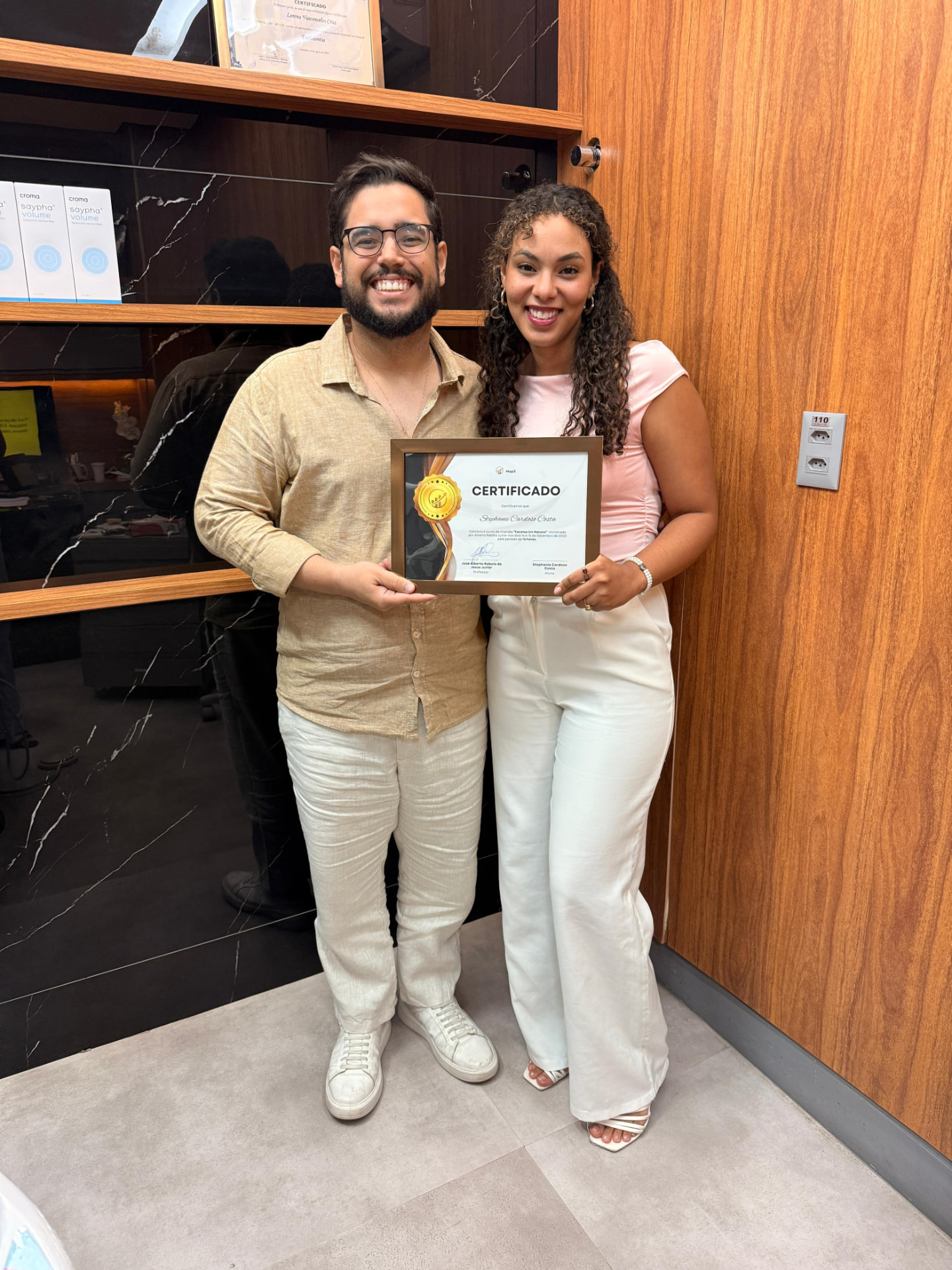 Entrega de certificado da imersão Inn Natural